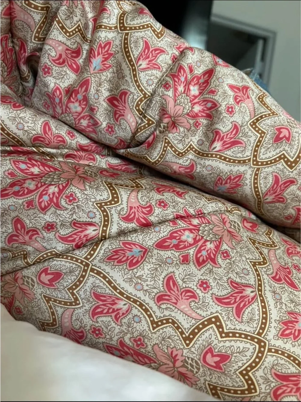 Floral Red and Tan Reversible Comforter Set - Unbranded